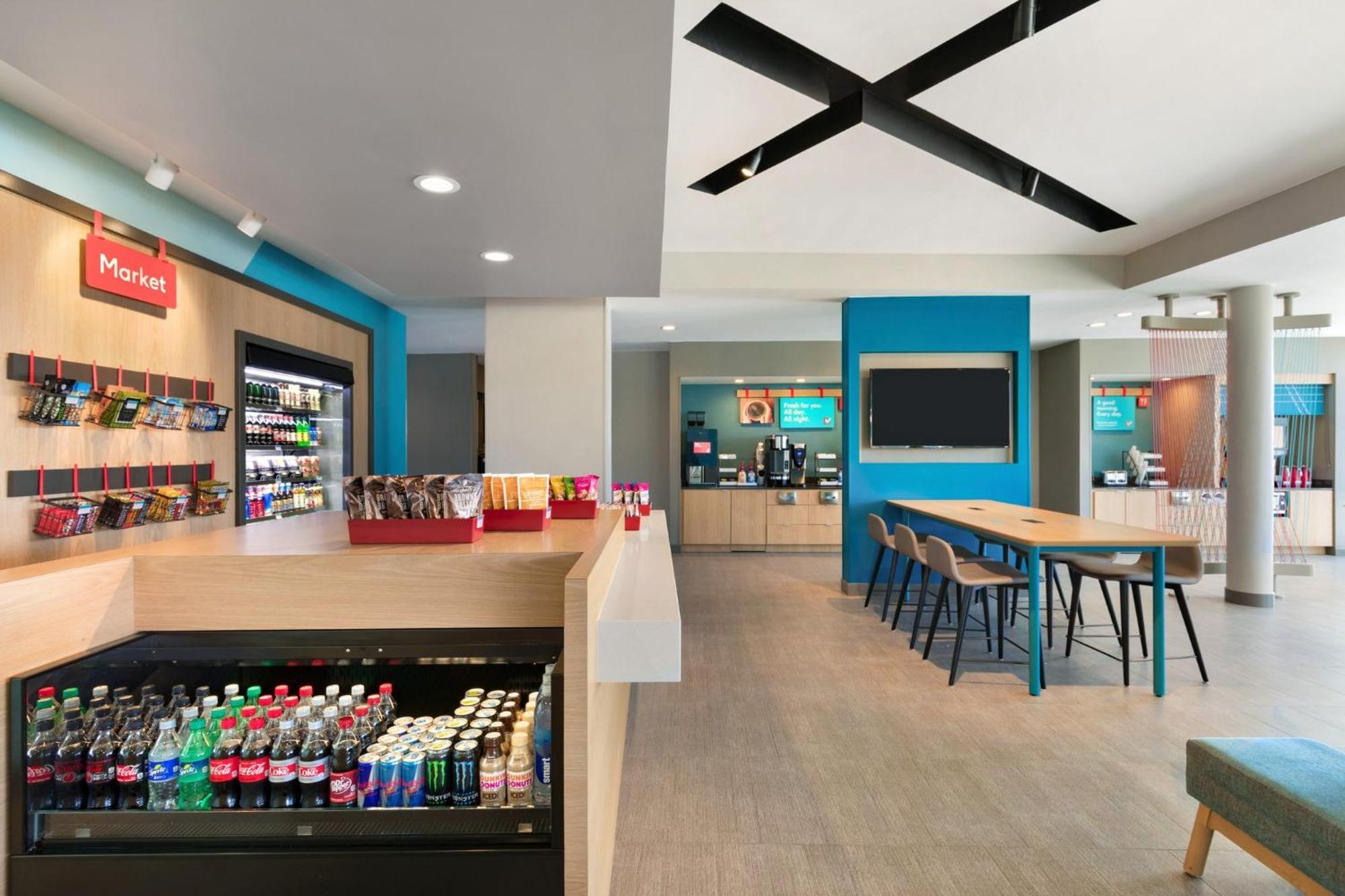 Avid Hotel Traverse City By Ihg Exterior foto