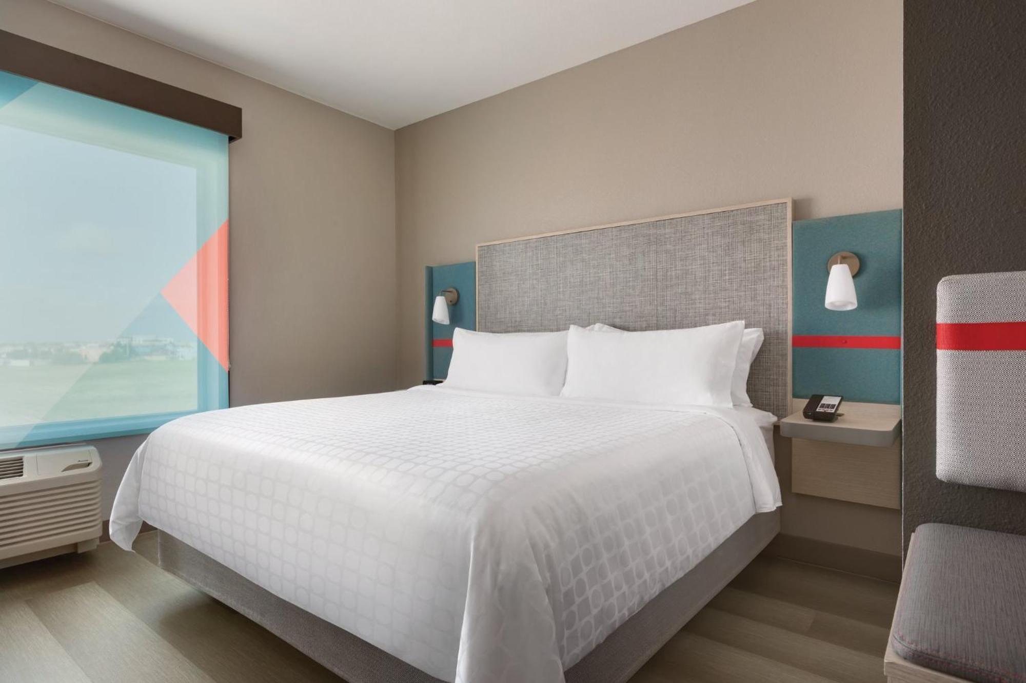 Avid Hotel Traverse City By Ihg Exterior foto