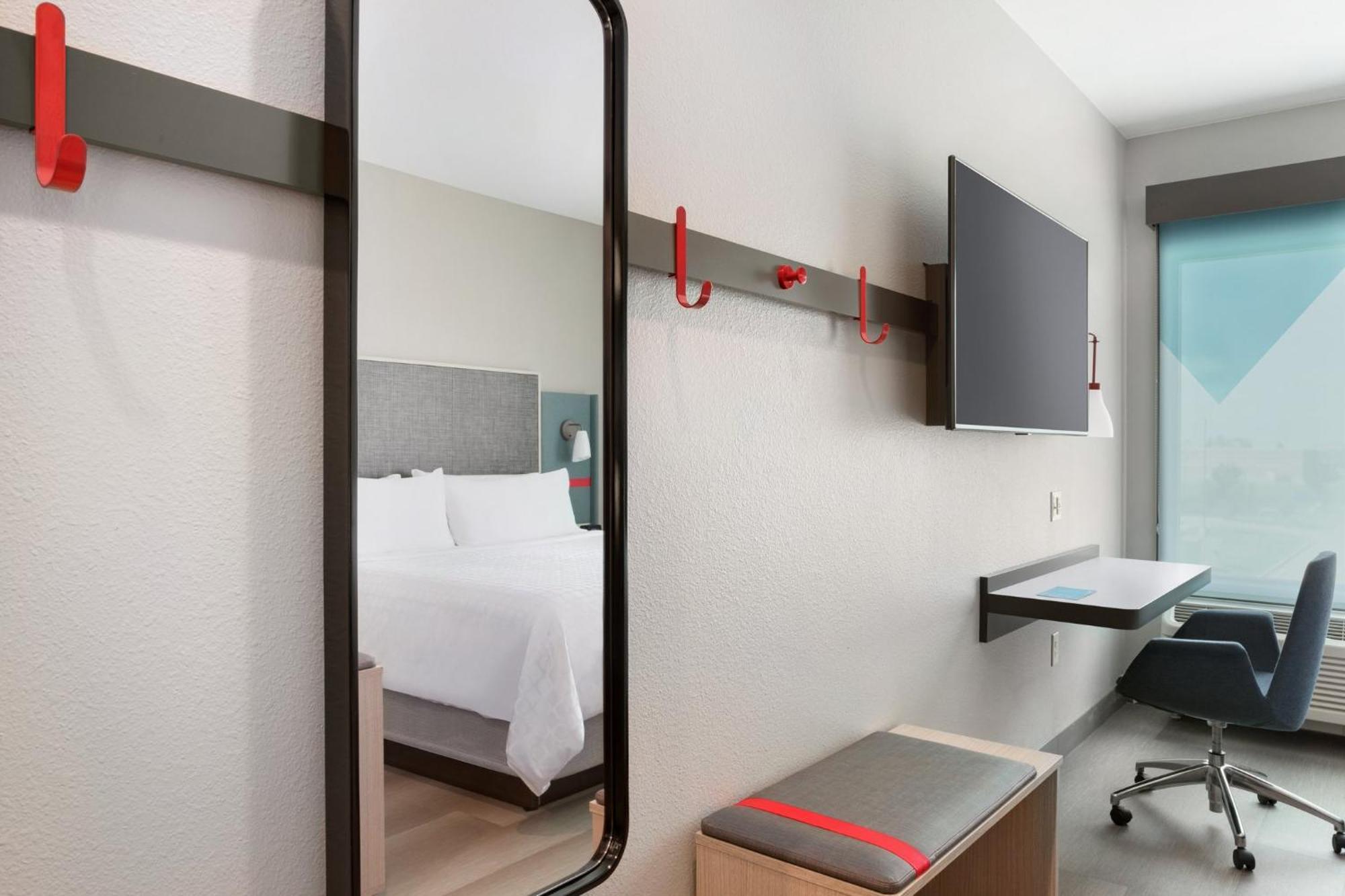 Avid Hotel Traverse City By Ihg Exterior foto